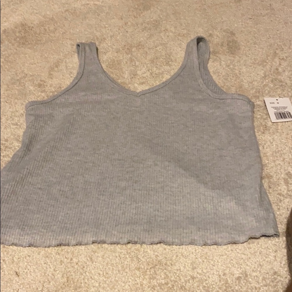 A crop top ish